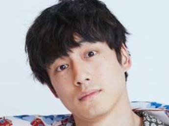 坂口健太郎さんの画像